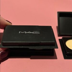 MAC Cosmetics studio fix powder nc20 and nc30